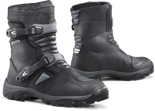 Forma ADVENTURE LOW black